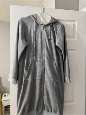 zeagoo Gray Long Zip-Up Hooded Coat